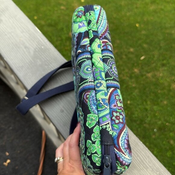 Vera Bradley*Retired* Blue Rhapsody Hard Shell Mini Tablet/10” Laptop Case (EUC) - Picture 4 of 11